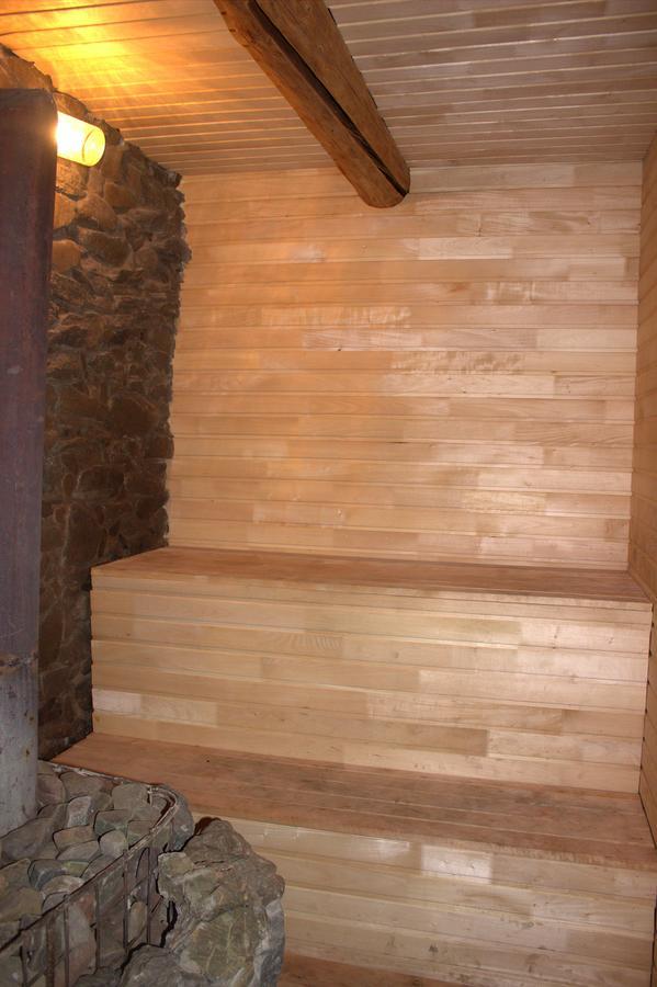 Хатина біля потока Villa Ламшори Екстериор снимка